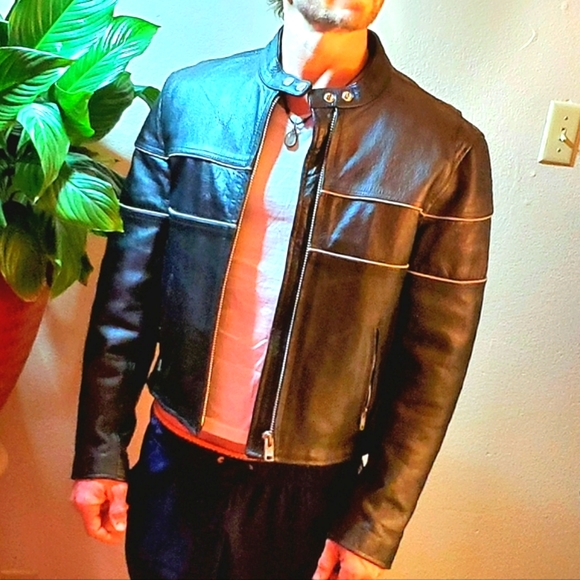 Like new- Unik Cafe racer style leather jacket sz 42 - Picture 3 of 11